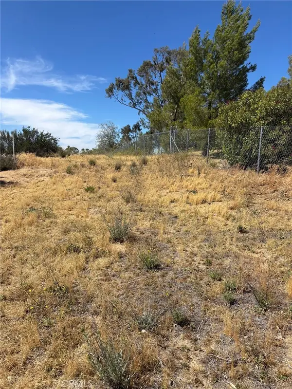 754 Rolling Hills Drive, Aguanga, CA 92536