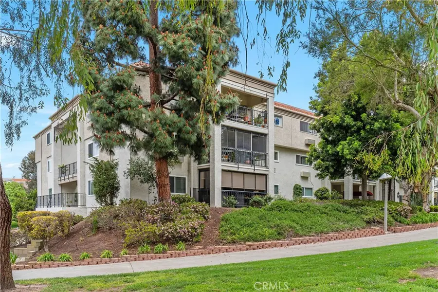 5515 Paseo Del Lago W #1D, Laguna Woods, CA 92637 - #3