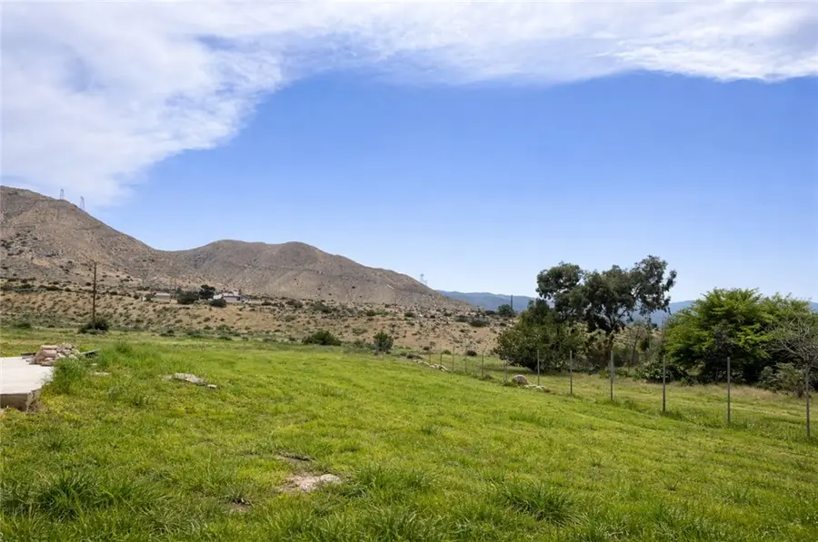 20485 Piedmont Rd, Apple Valley, CA 92308 - #3