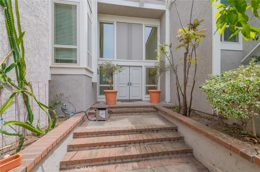 4 Rustling Wind, Irvine, CA 92612 - #3