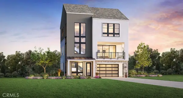 125 Isla, Irvine, CA 92618