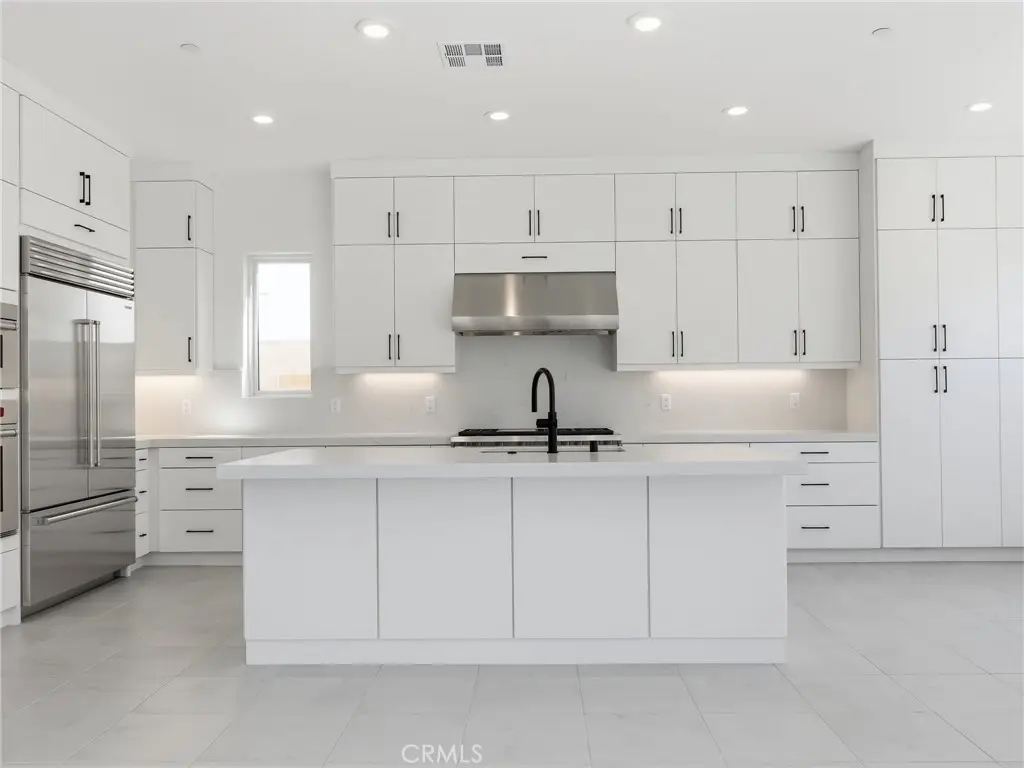 165 Apron, Irvine, CA 92618 - #1