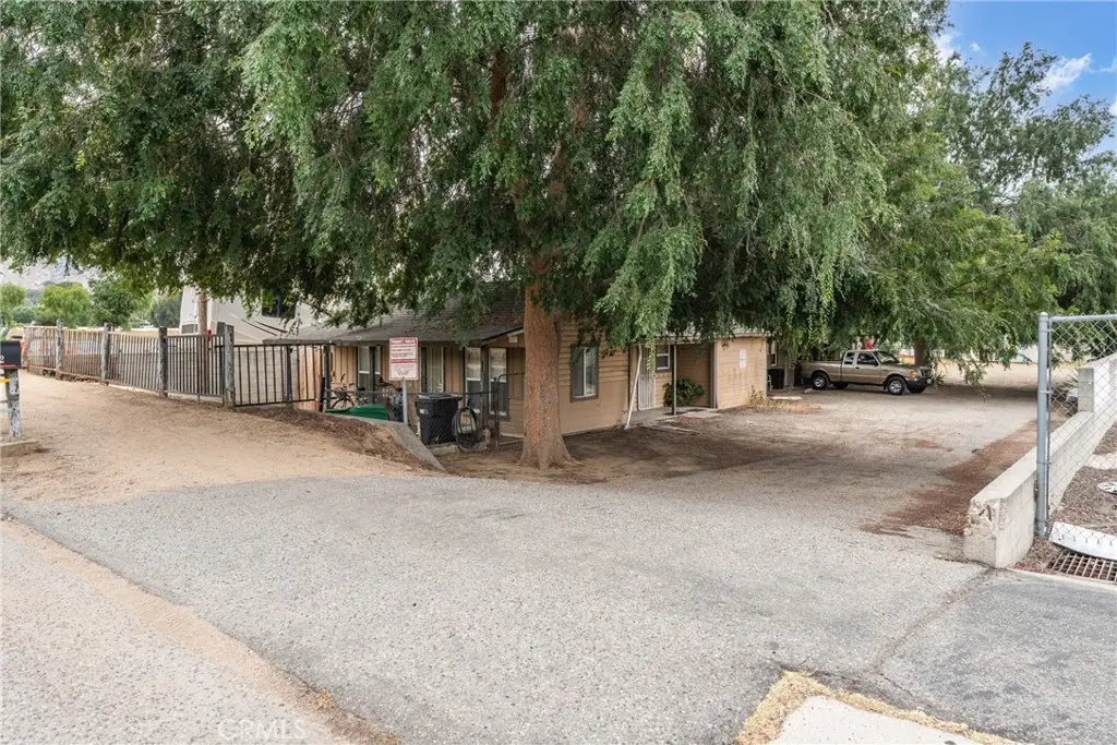 1652 4th, Norco, CA 92860 - #1