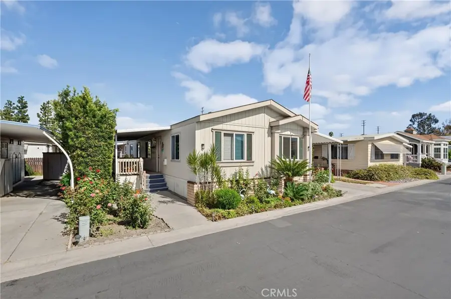 123 Madrid, Tustin, CA 92780 - #3