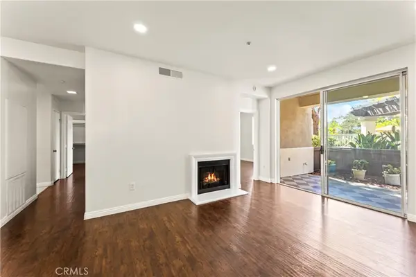 2960 Champion Way #1304, Tustin, CA 92782