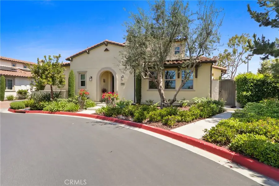10902 Flora Park Way, Cypress, CA 90720 - #2