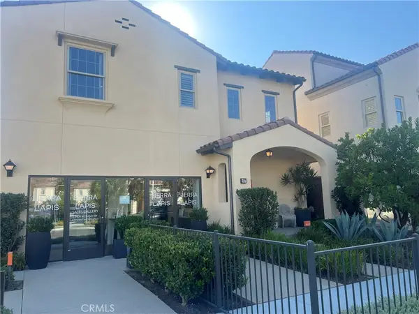 221 Canterbury, Irvine, CA 92618