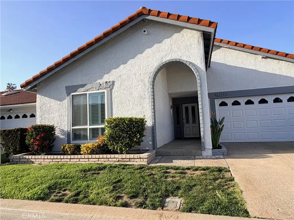 27725 Calle Valdes, Mission Viejo, CA 92692 - #1
