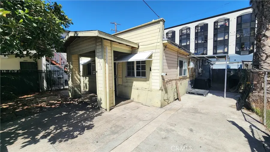 1230 N Saint Marys Court, Long Beach, CA 90813 - #2