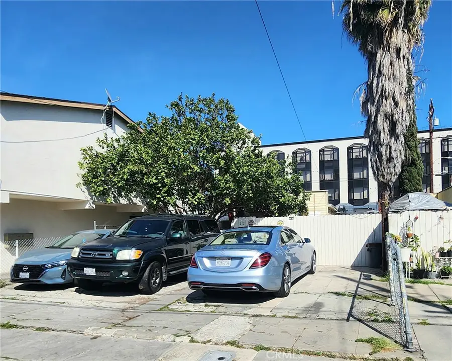 1230 N Saint Marys Court, Long Beach, CA 90813 - #3