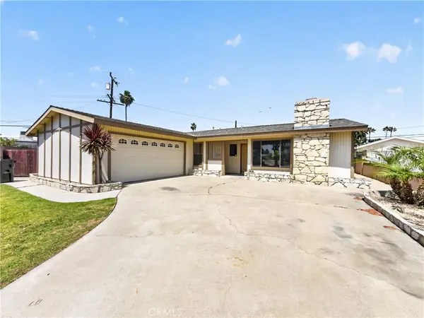 6951 Lenis, Huntington Beach, CA 92647