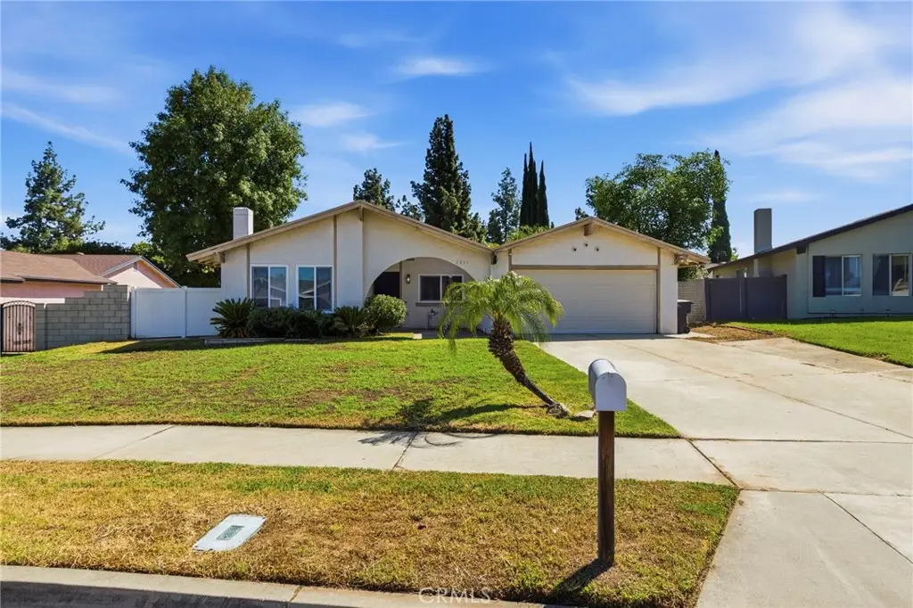 2835 Calle Sausalito, Riverside, CA 92503 - #1