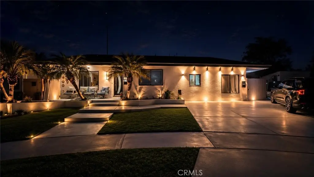 16842 Lucia Lane, Huntington Beach, CA 92647 - #1