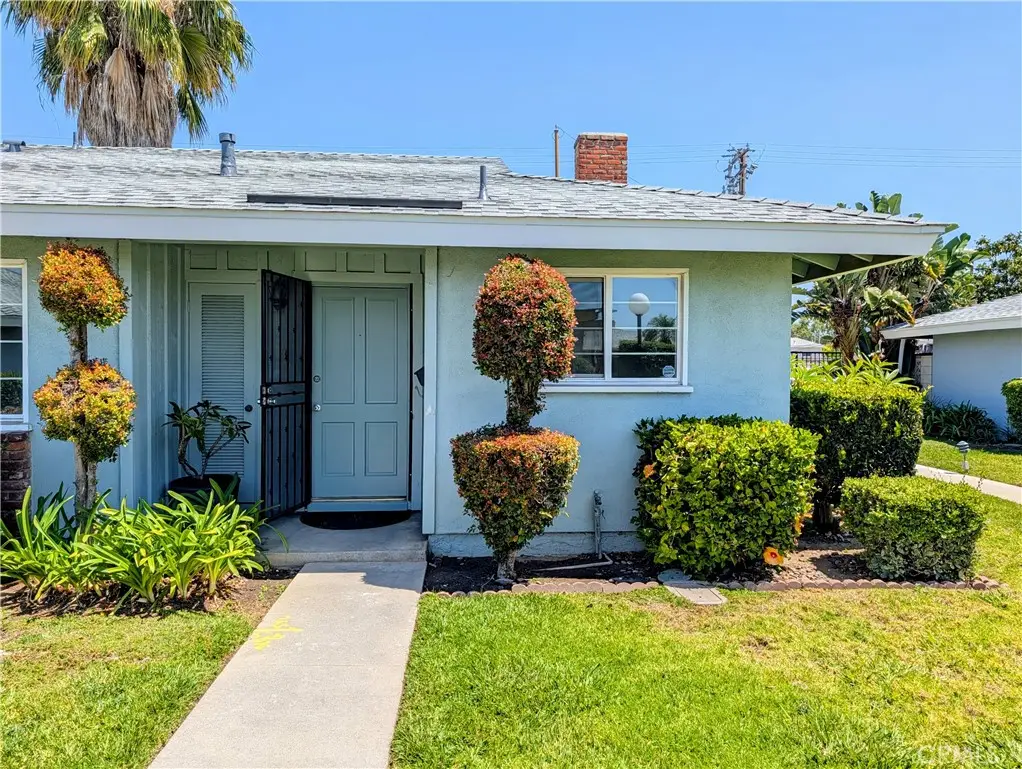 1106 Mitchell, Tustin, CA 92780 - #1