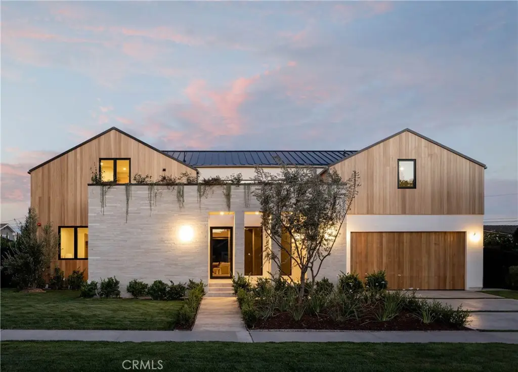 1738 Paloma, Newport Beach, CA 92660 - #1