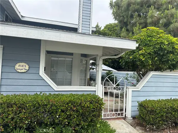 19116 Queensport Lane #E, Huntington Beach, CA 92646