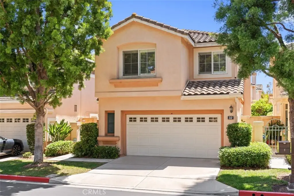 32 Santa Cruz Aisle, Irvine, CA 92606 - #1