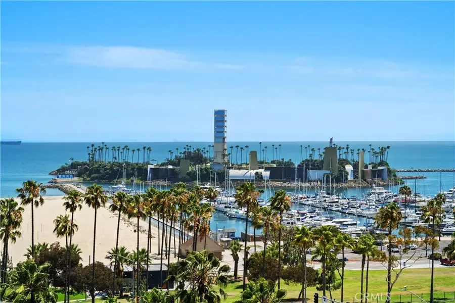 700 E Ocean Boulevard #1207, Long Beach, CA 90802 - #2