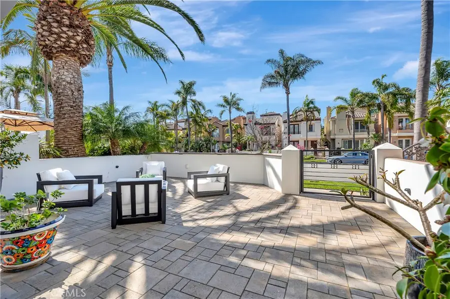 620 22nd Street, Huntington Beach, CA 92648 - #3