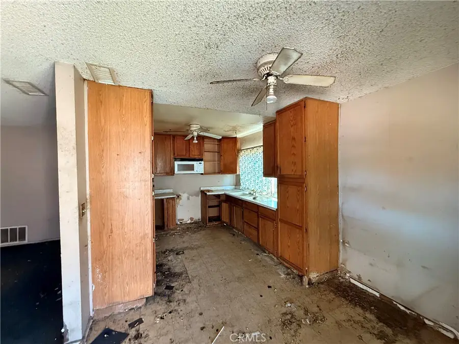 3294 Roberds, San Bernardino, CA 92405 - #3