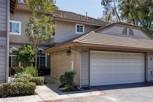 26201 Sunnyglen Avenue #212, Laguna Hills, CA 92653