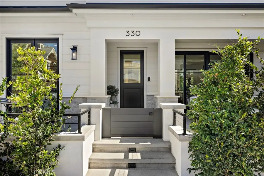 330 Onyx Avenue, Newport Beach, CA 92662 - #2