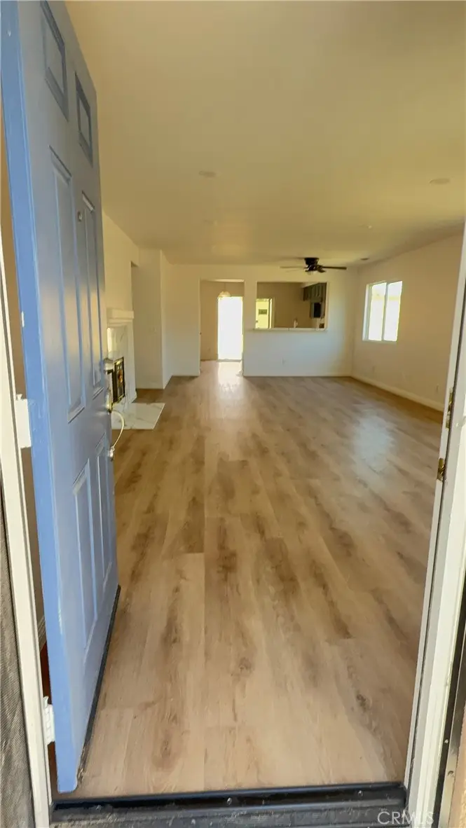 555 Koufax, Lancaster, CA 93535 - #2