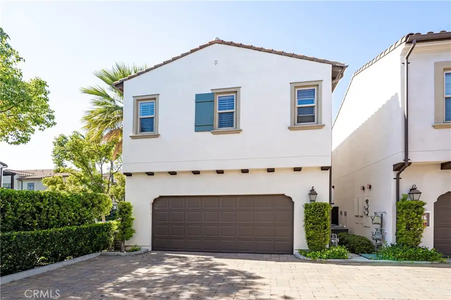 574 S Kroeger Street S, Anaheim, CA 92805 - #2
