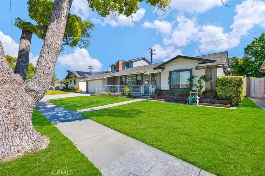 3222 W Sunview, Anaheim, CA 92804 - #2