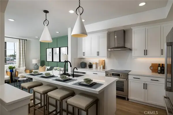 762 N Orange Street, La Habra, CA 90631