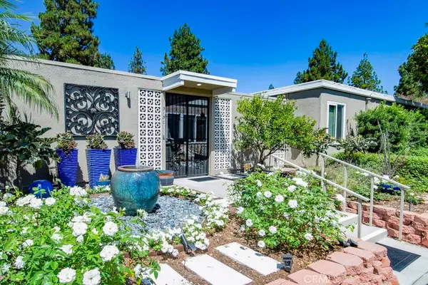 315 Ave Castilla #C, Laguna Woods, CA 92637