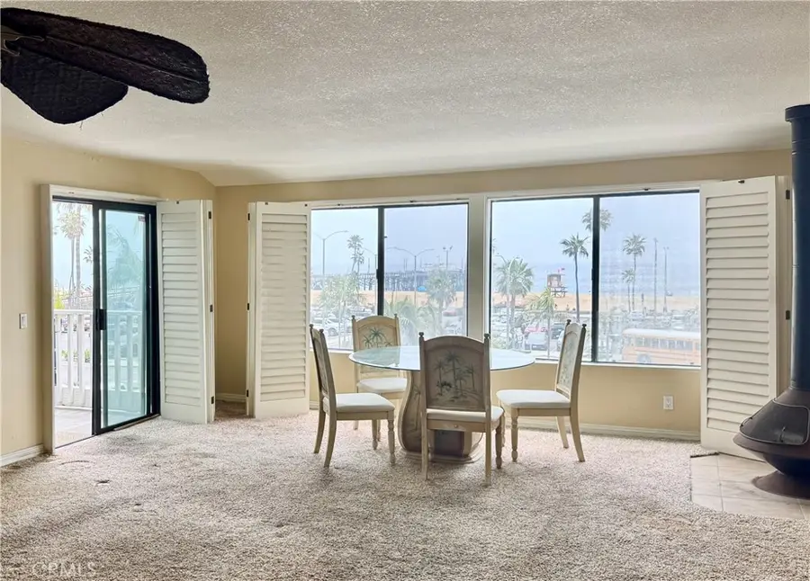 600 E Oceanfront #3 B, Newport Beach, CA 92661 - #2