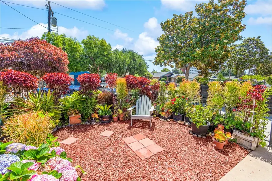 1477 Lemon Avenue, Long Beach, CA 92648 - #3