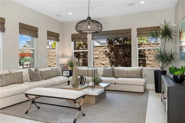 190 Amber Oak, Lake Forest, CA 92630