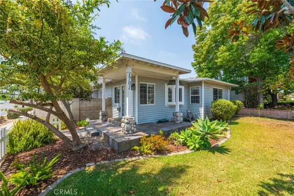 1701 Lake Street, Huntington Beach, CA 92648