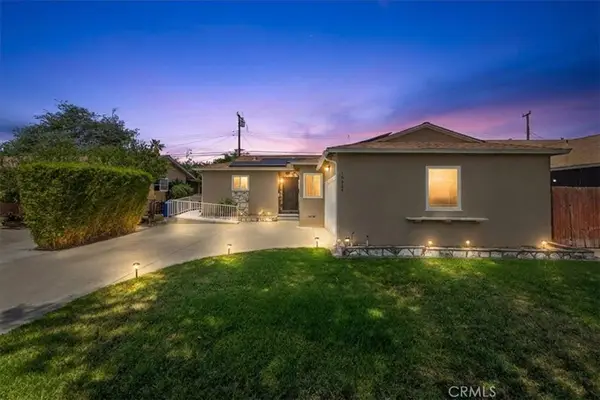 10225 Foster Rd, Downey, CA 90242