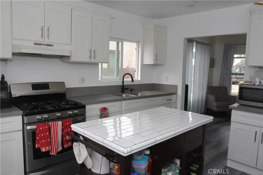 818 S Sloan, Compton, CA 90221 - #3