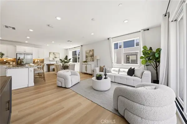 303 Carmona, Lake Forest, CA 92630