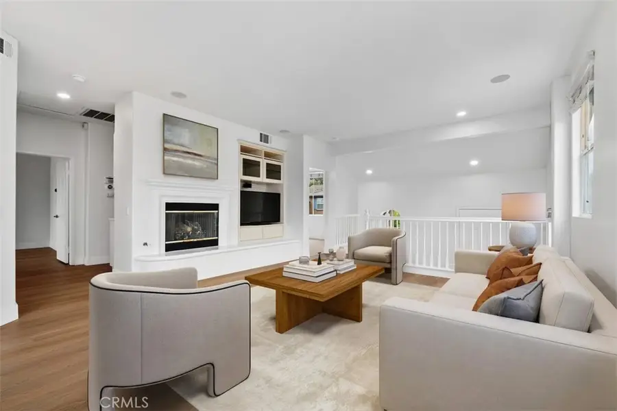 2302 N Chelsey Ct, Orange, CA 92867 - #2