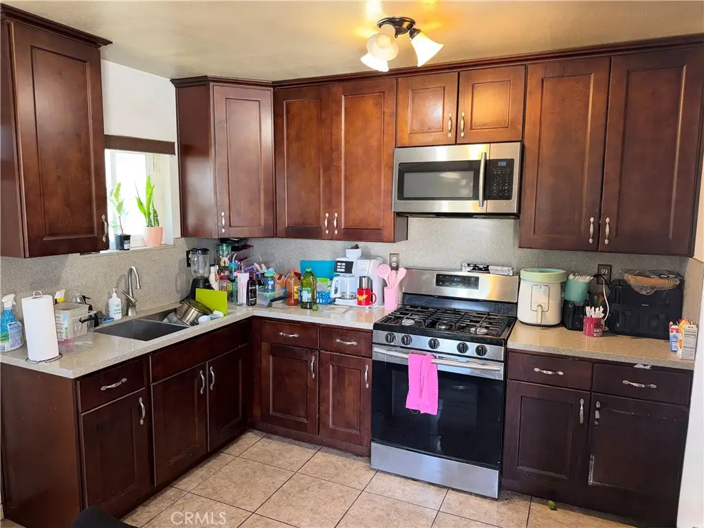 1263 N Phillips, Banning, CA 92220 - #1