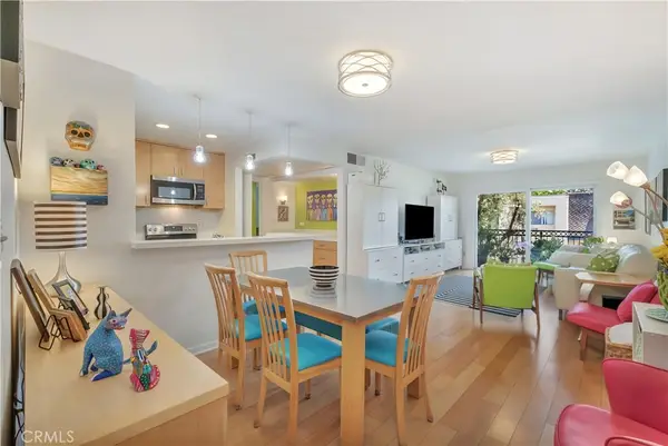5257 Radford Avenue #209, Valley Village, CA 91607