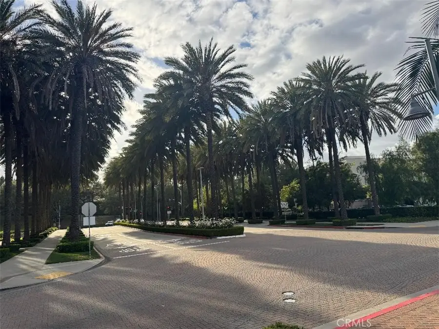 53 Vantis, Aliso Viejo, CA 92656 - #3