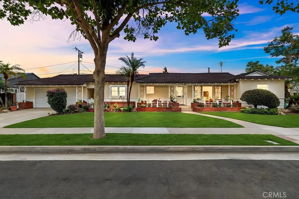 1901 N Greenbrier Street, Santa Ana, CA 92706 - #1