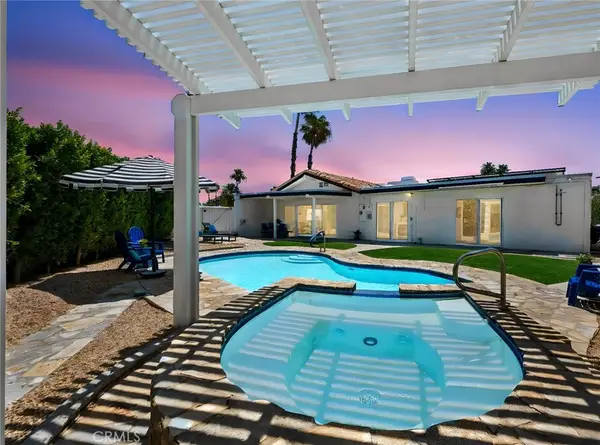 767 E El Escudero, Palm Springs, CA 92262