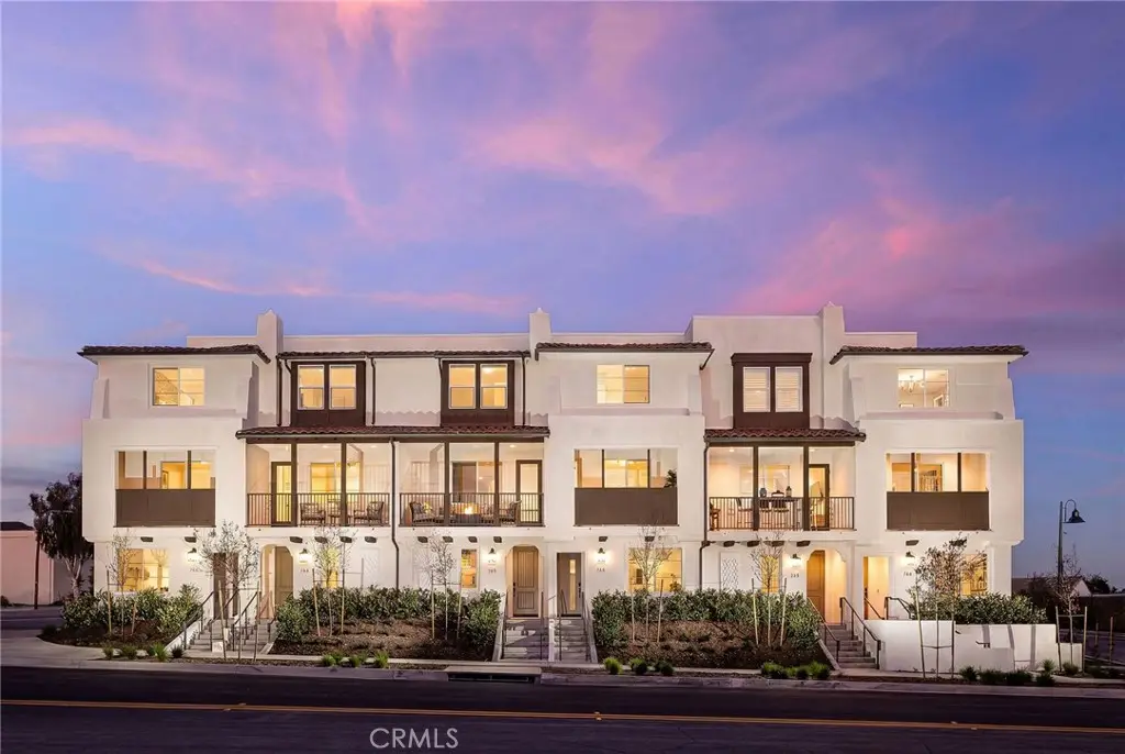160 E Whittier Boulevard, La Habra, CA 90631 - #1
