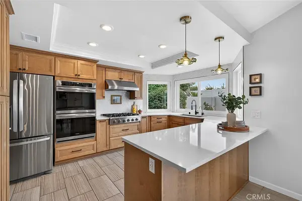 19402 Coralwood, Huntington Beach, CA 92646