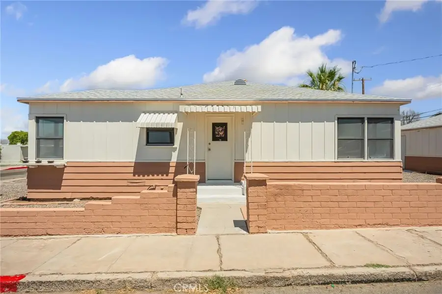 1719 Wasington Street, Needles, CA 92363 - #3