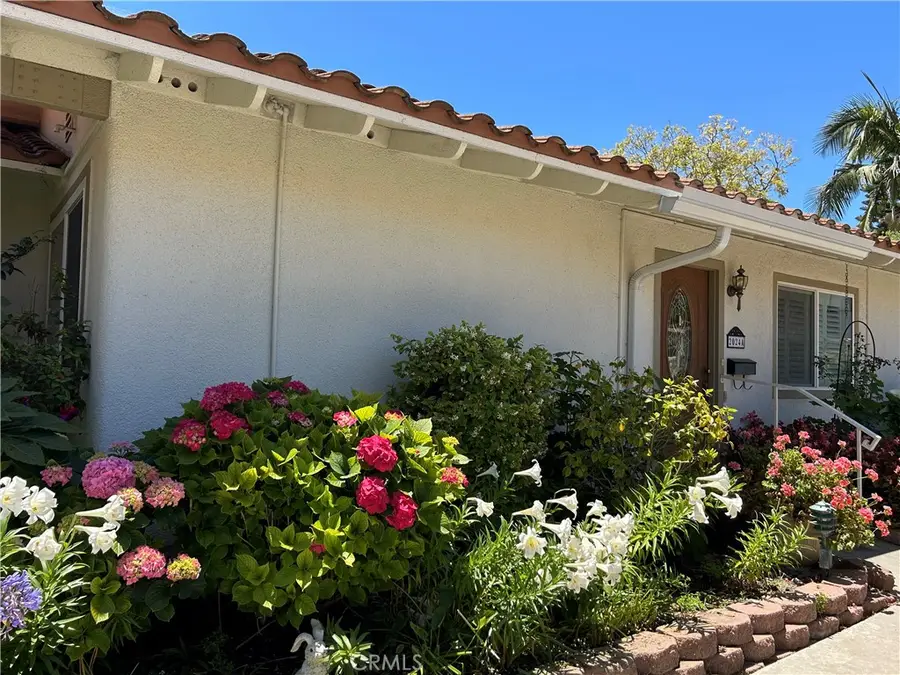 2024 Via Mariposa East #A, Laguna Woods, CA 92637 - #2