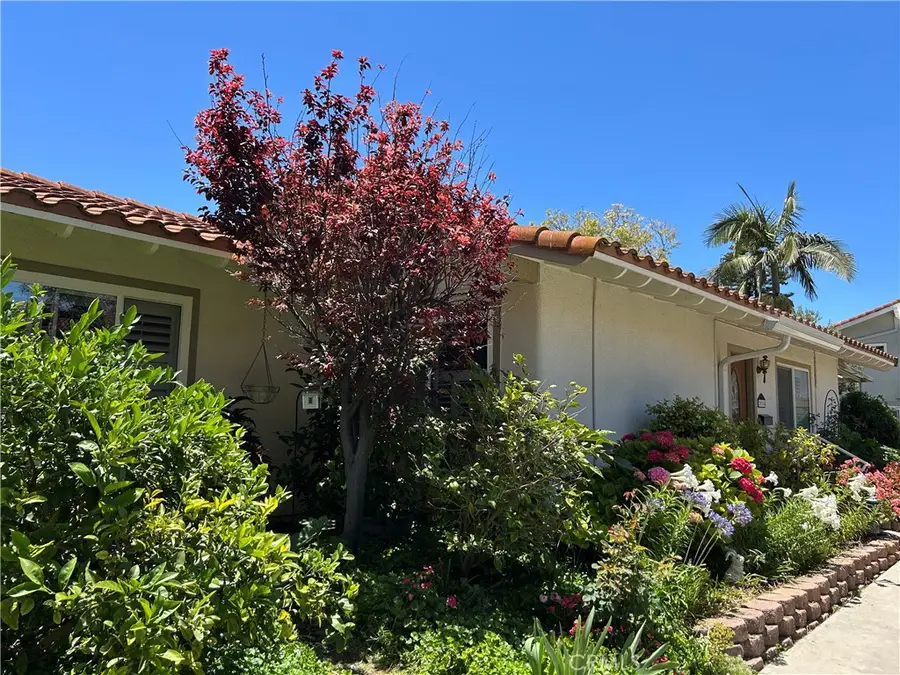 2024 Via Mariposa East #A, Laguna Woods, CA 92637 - #3