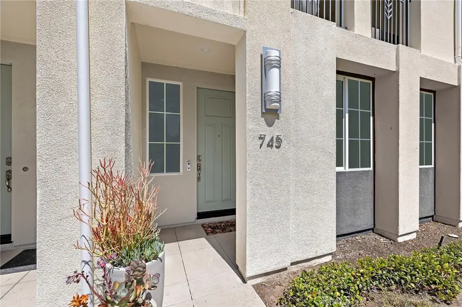 745 Beacon, Irvine, CA 92618 - #3